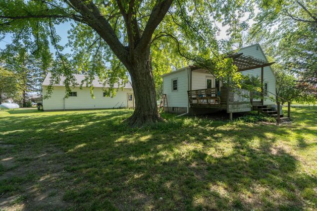 22082 State Highway 60, Madison Lake, MN 56063