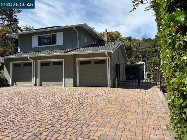 3151 La Playa Ct, Lafayette, CA 94549