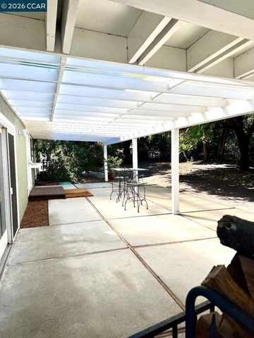 3151 La Playa Ct, Lafayette, CA 94549
