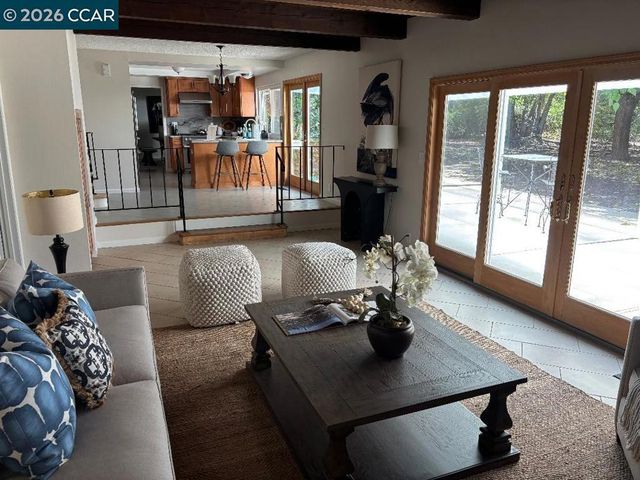 3151 La Playa Ct, Lafayette, CA 94549