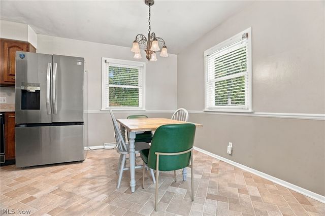 1367 Cherry Lane, Uniontown, OH 44685