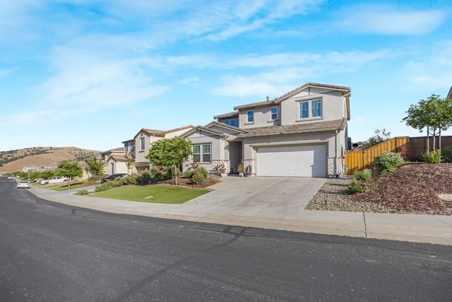 21244 Grapevine, Patterson, CA 95363