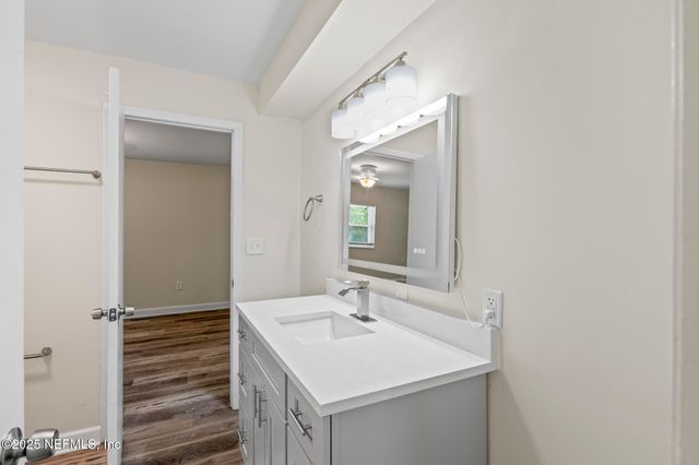 11359 BEDFORD OAKS Drive, Jacksonville, FL 32225