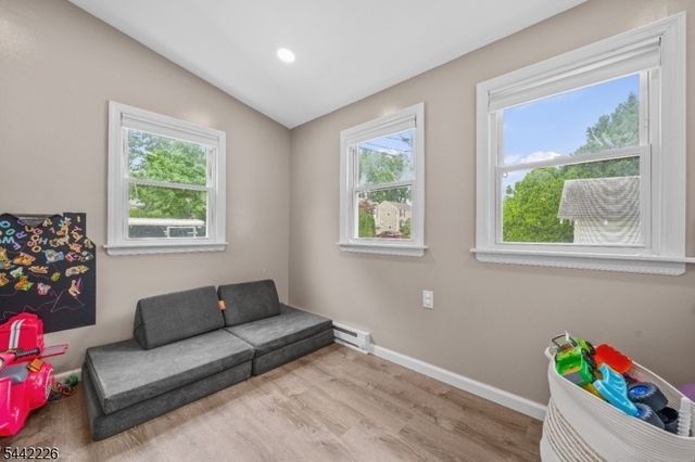 2 High St, Bloomfield Twp., NJ 07003