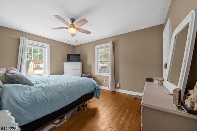 2 High St, Bloomfield Twp., NJ 07003