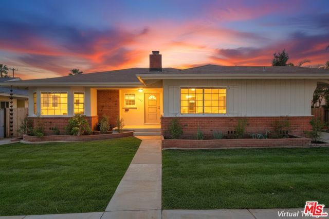 10519 S 3rd Avenue, Inglewood, CA 90303