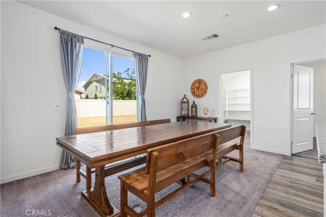 45025 43rd West, Lancaster, CA 93536