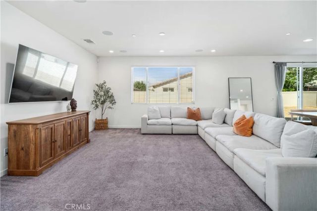 45025 43rd West, Lancaster, CA 93536