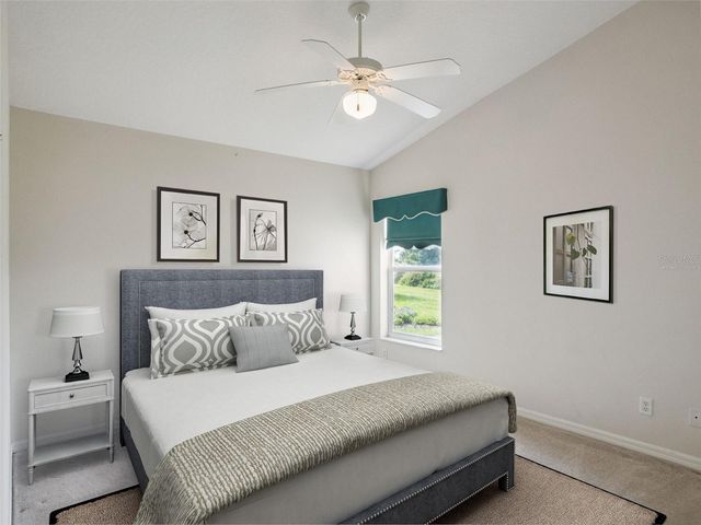 21606 KING HENRY AVENUE, Leesburg, FL 34748