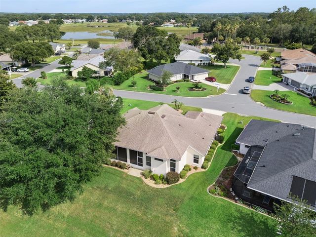 21606 KING HENRY AVENUE, Leesburg, FL 34748