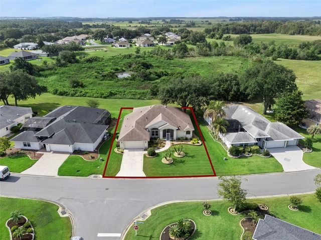 21606 KING HENRY AVENUE, Leesburg, FL 34748