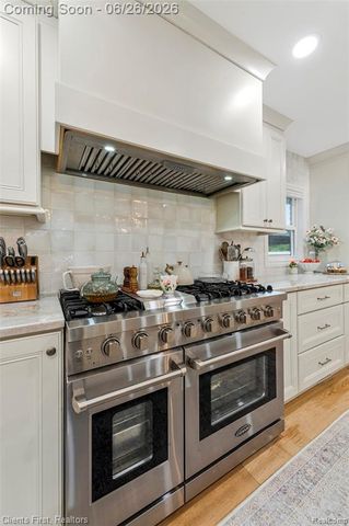 11879 Amherst Court, Plymouth, MI 48170