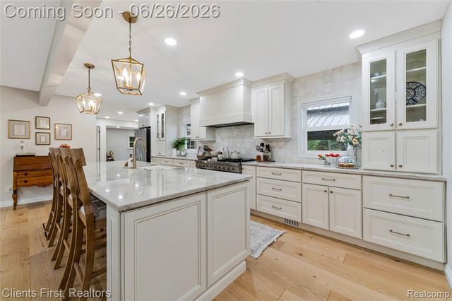 11879 Amherst Court, Plymouth, MI 48170