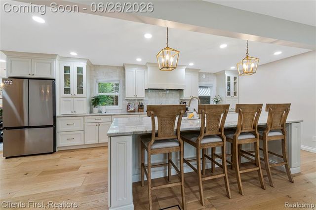 11879 Amherst Court, Plymouth, MI 48170