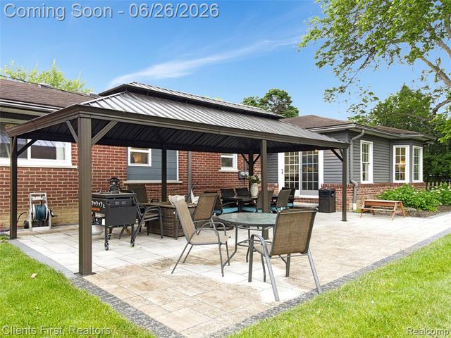 11879 Amherst Court, Plymouth, MI 48170