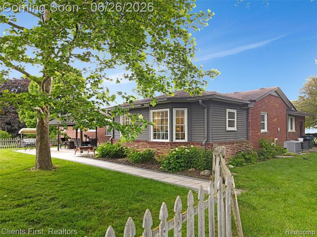 11879 Amherst Court, Plymouth, MI 48170