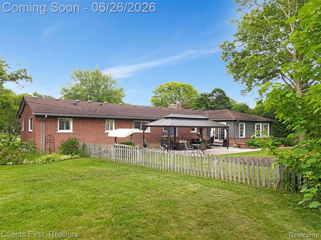 11879 Amherst Court, Plymouth, MI 48170