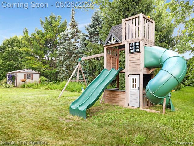 11879 Amherst Court, Plymouth, MI 48170