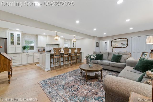 11879 Amherst Court, Plymouth, MI 48170