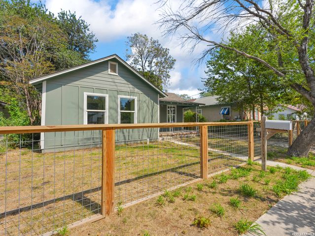 247 WINGATE AVE, San Antonio, TX 78204