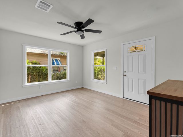 247 WINGATE AVE, San Antonio, TX 78204