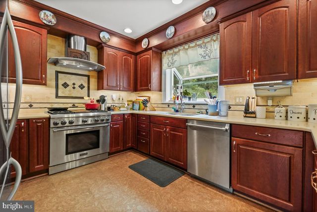 428 CARONA PL, Silver Spring, MD 20905