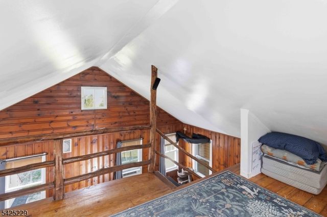 54 Wildwood Rd, Jefferson Twp., NJ 07438