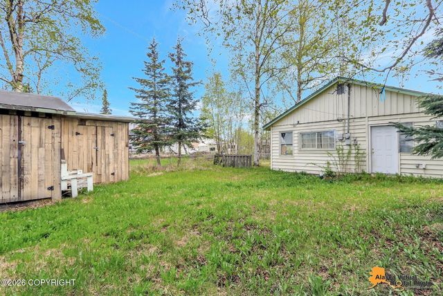 508 N Bunn Street, Anchorage, AK 99508