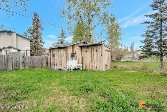 508 N Bunn Street, Anchorage, AK 99508