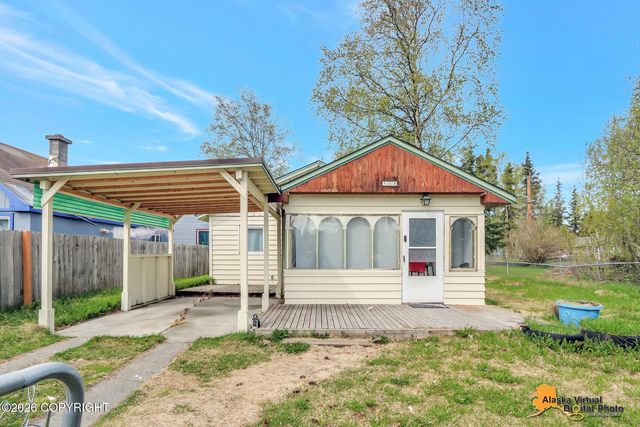 508 N Bunn Street, Anchorage, AK 99508