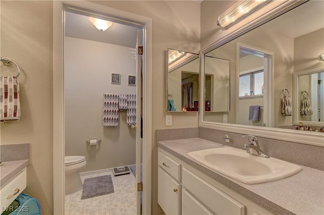 5124 Bromley Avenue, Las Vegas, NV 89107