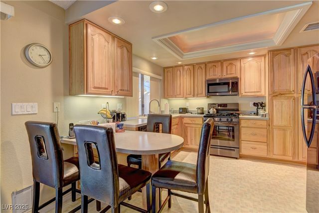 5124 Bromley Avenue, Las Vegas, NV 89107