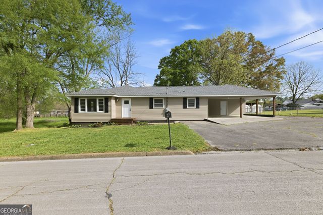 168 Moore Street, Trion, GA 30753