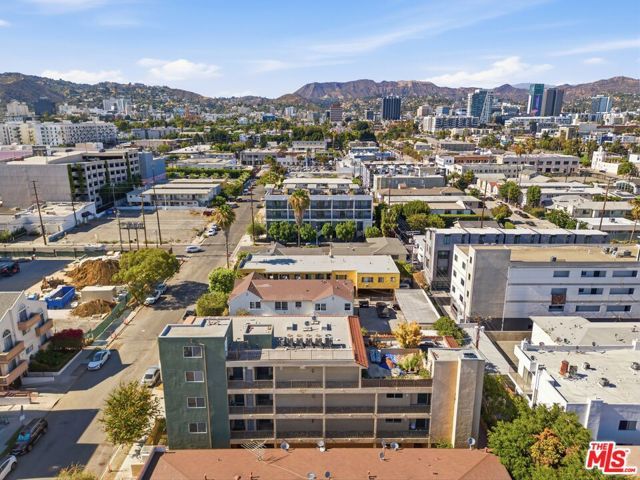 936 N Hudson Avenue 302, Los Angeles, CA 90038