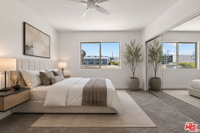 936 N Hudson Avenue 302, Los Angeles, CA 90038