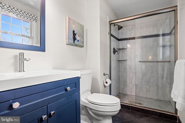 408 KINGS HWY, Moorestown, NJ 08057