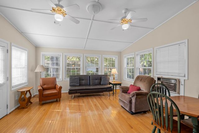 1318 New Castle Street, Charleston, SC 29407