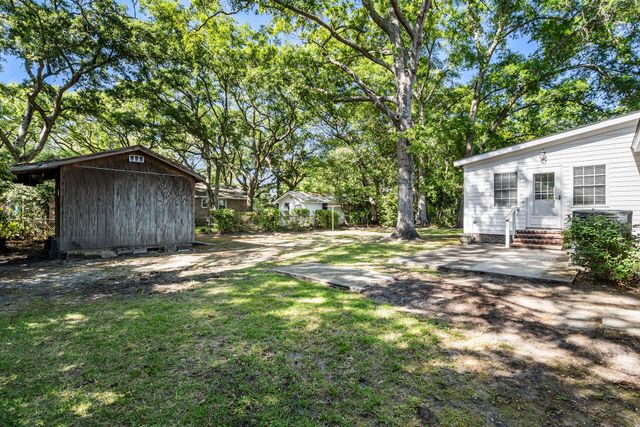 1318 New Castle Street, Charleston, SC 29407
