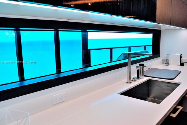 18555 Collins Ave. 3005, Sunny Isles Beach, FL 33160
