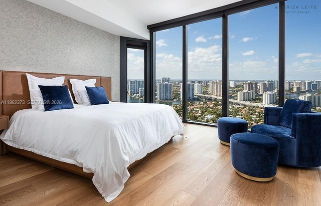 18555 Collins Ave. 3005, Sunny Isles Beach, FL 33160