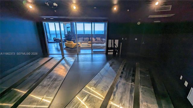 18555 Collins Ave. 3005, Sunny Isles Beach, FL 33160