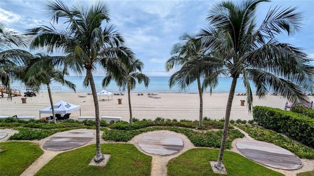 18555 Collins Ave. 3005, Sunny Isles Beach, FL 33160