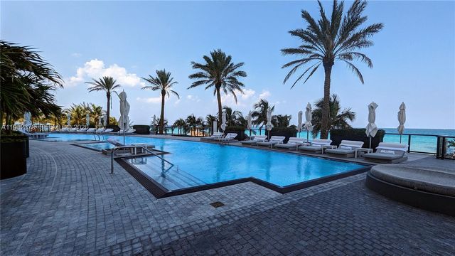 18555 Collins Ave. 3005, Sunny Isles Beach, FL 33160
