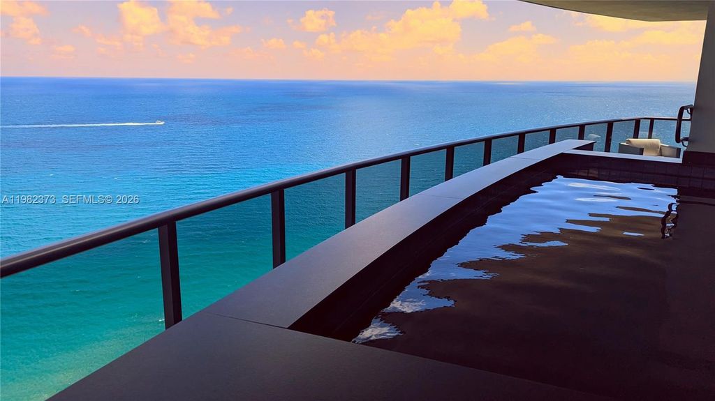 18555 Collins Ave. 3005, Sunny Isles Beach, FL 33160