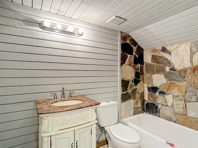 2445 GLENVIEW DRIVE, Land O Lakes, FL 34639