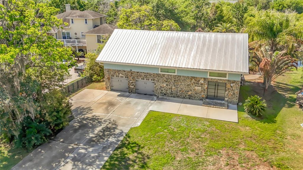 Image 2 of property listing at 2445 GLENVIEW DRIVE, Land O Lakes, FL 34639