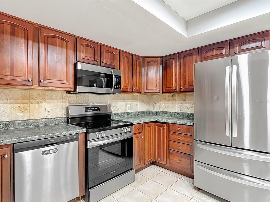 Image 21 of property listing at 2445 GLENVIEW DRIVE, Land O Lakes, FL 34639