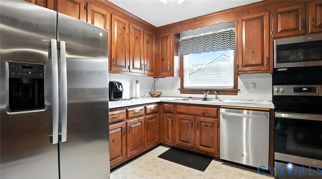 3913 Fenwick St, Richmond, VA 23222