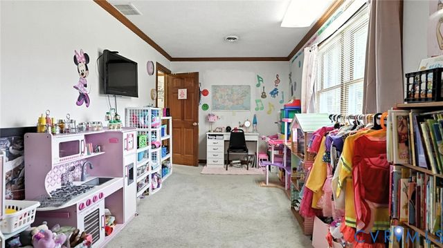 3913 Fenwick St, Richmond, VA 23222