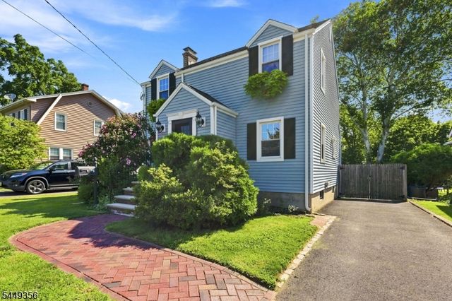 366 Vosseller Ave, Bound Brook Boro, NJ 08805